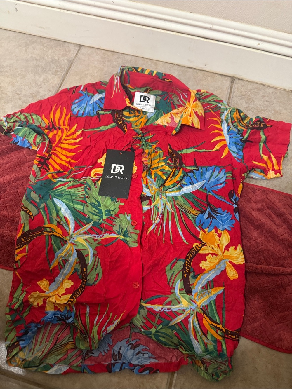 Dennis Rivera Red Tropical Print Short-Sleeve Button-Down Shirt for Kids